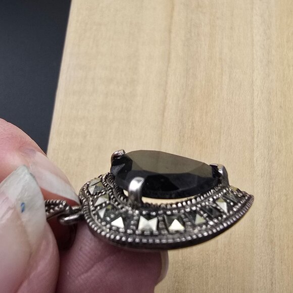 Vintage Heart-Shaped Marcasite & 925 Sterling Silver Pendant With Black Stone - Picture 2 of 11
